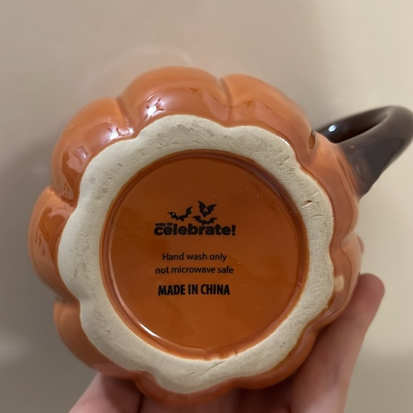 WAY TO CELEBRATE! Pumpkin Mug - Picture 3 of 3